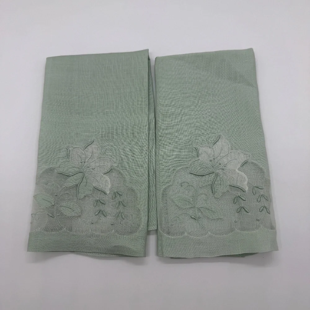 Pair Vintage Pale Pistachio Madeira Linen & Organza Fingertip Towels